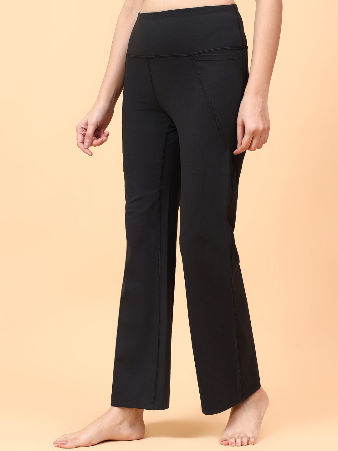 Active Flare Pants (Black)