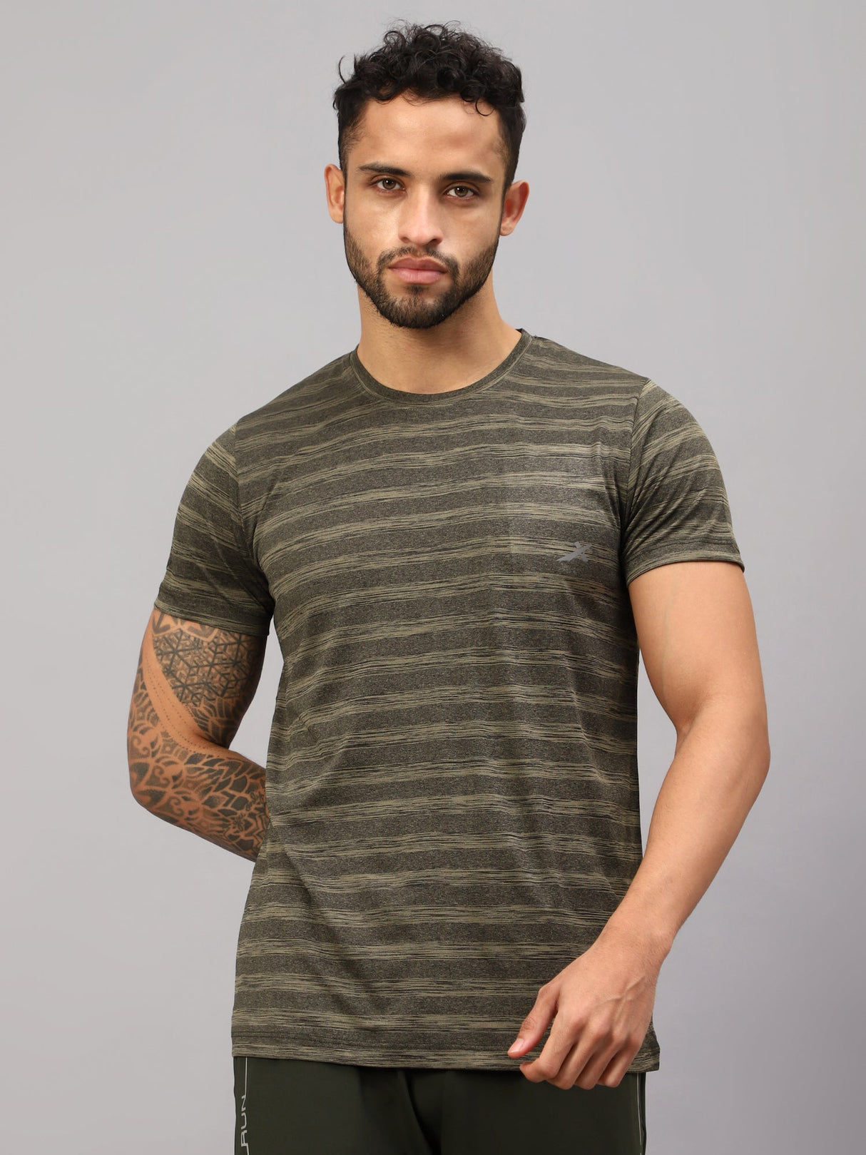 Vector X Mens Polyester Round Neck Sports T-Shirt Half Sleeves