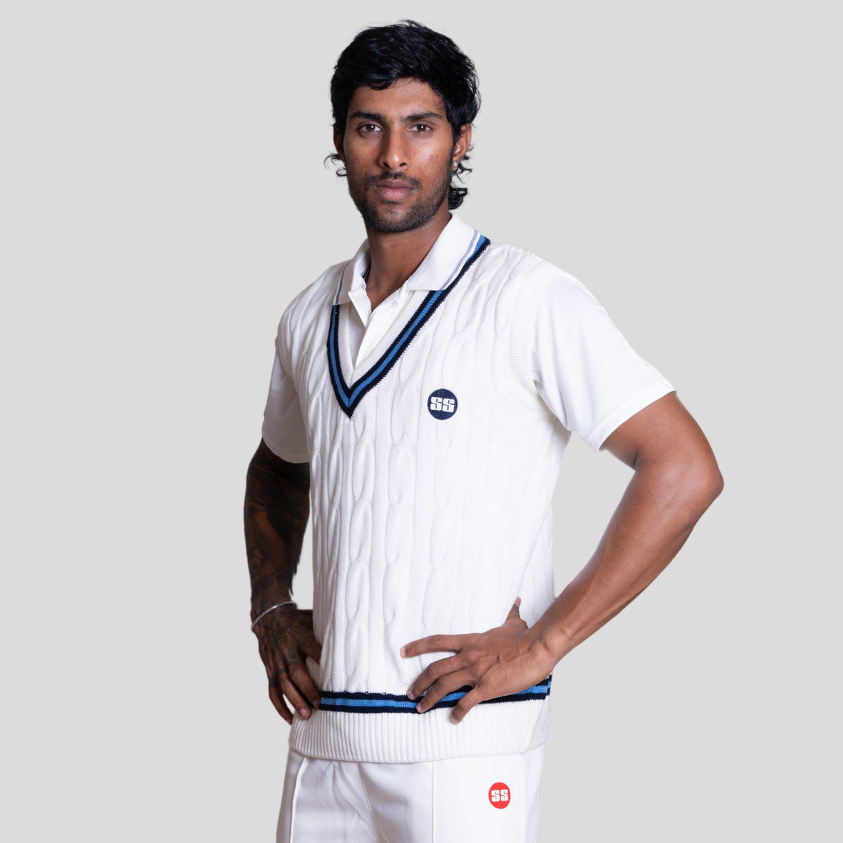 SS Supreme (Size S/M/L) Cricket Helmet | KIBI Sports