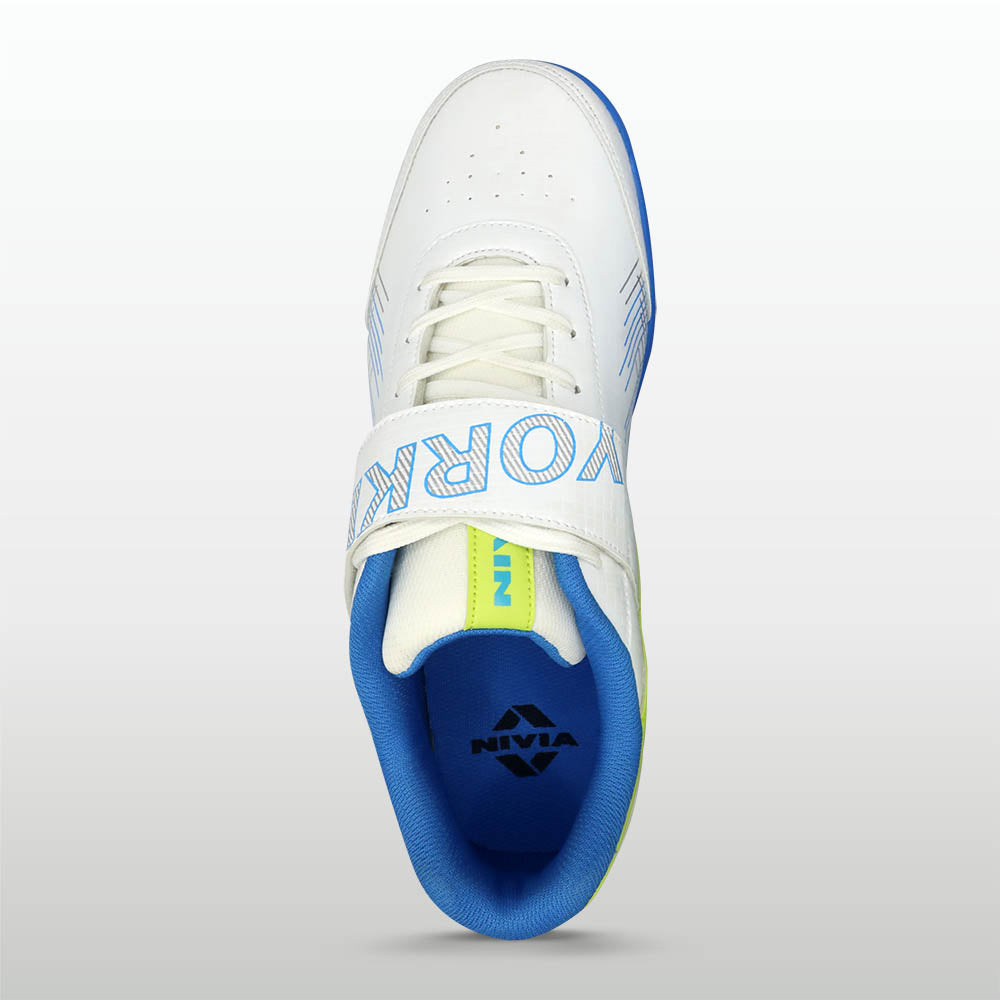Nivia Yorker 2.0 Cricket Shoes