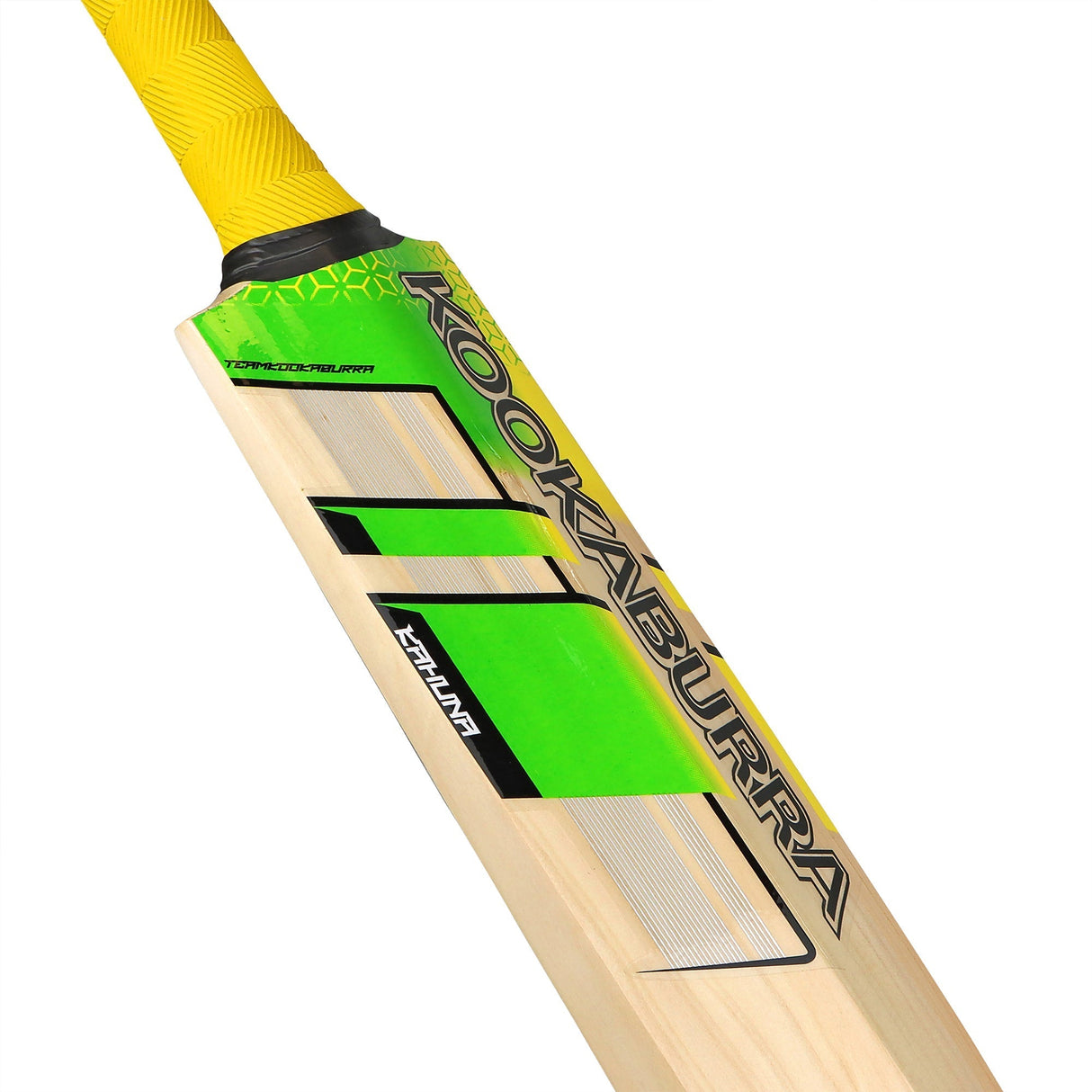 Kashmir Willow Cricket Bat - Kahuna Pro 8.1