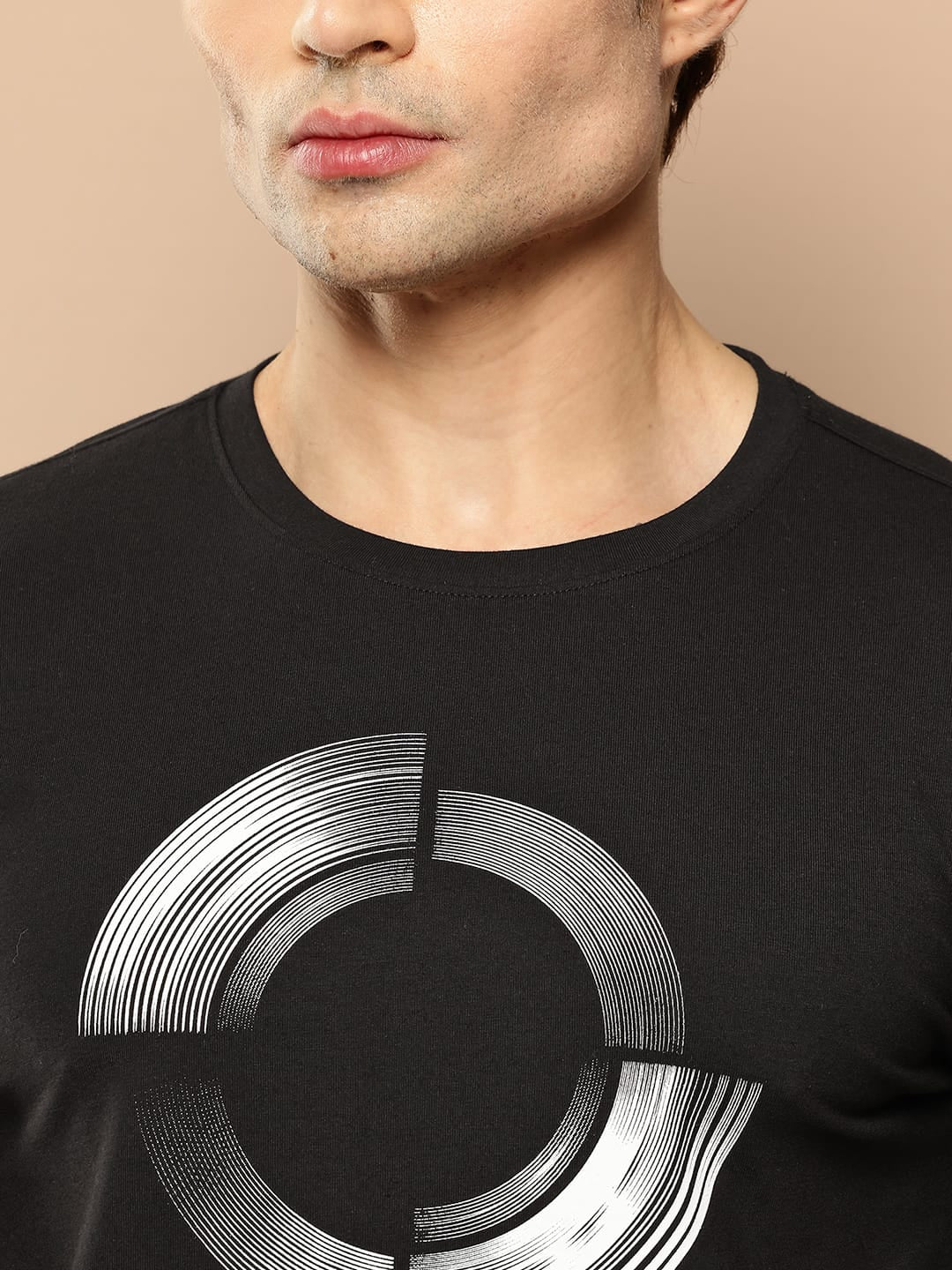 GEOMATRIX GRAPHIC TEE