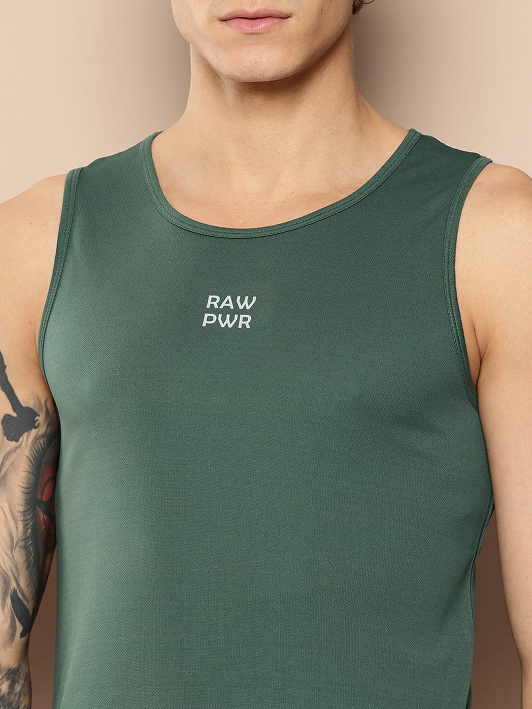 RAW PWR VEST