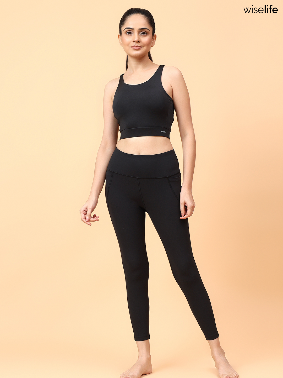 Active Wings Bra (Black)