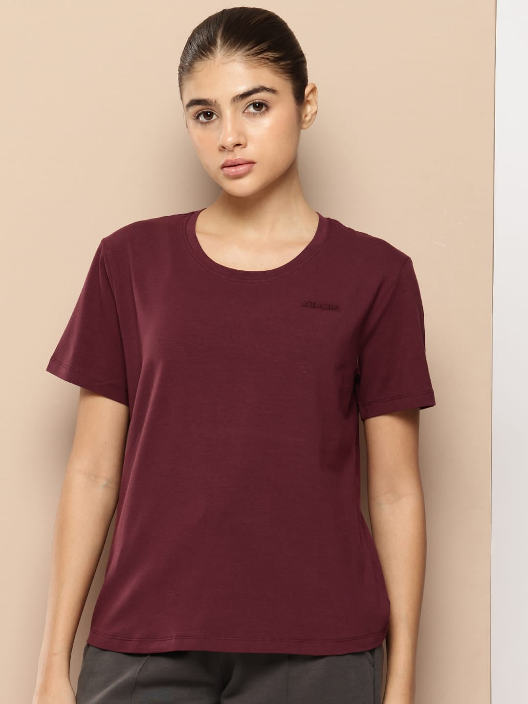 Alcis Women Regular Fit Cotton Lycra Tee