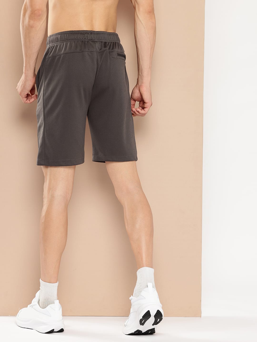 Alcis Men Solid Waffle Shorts