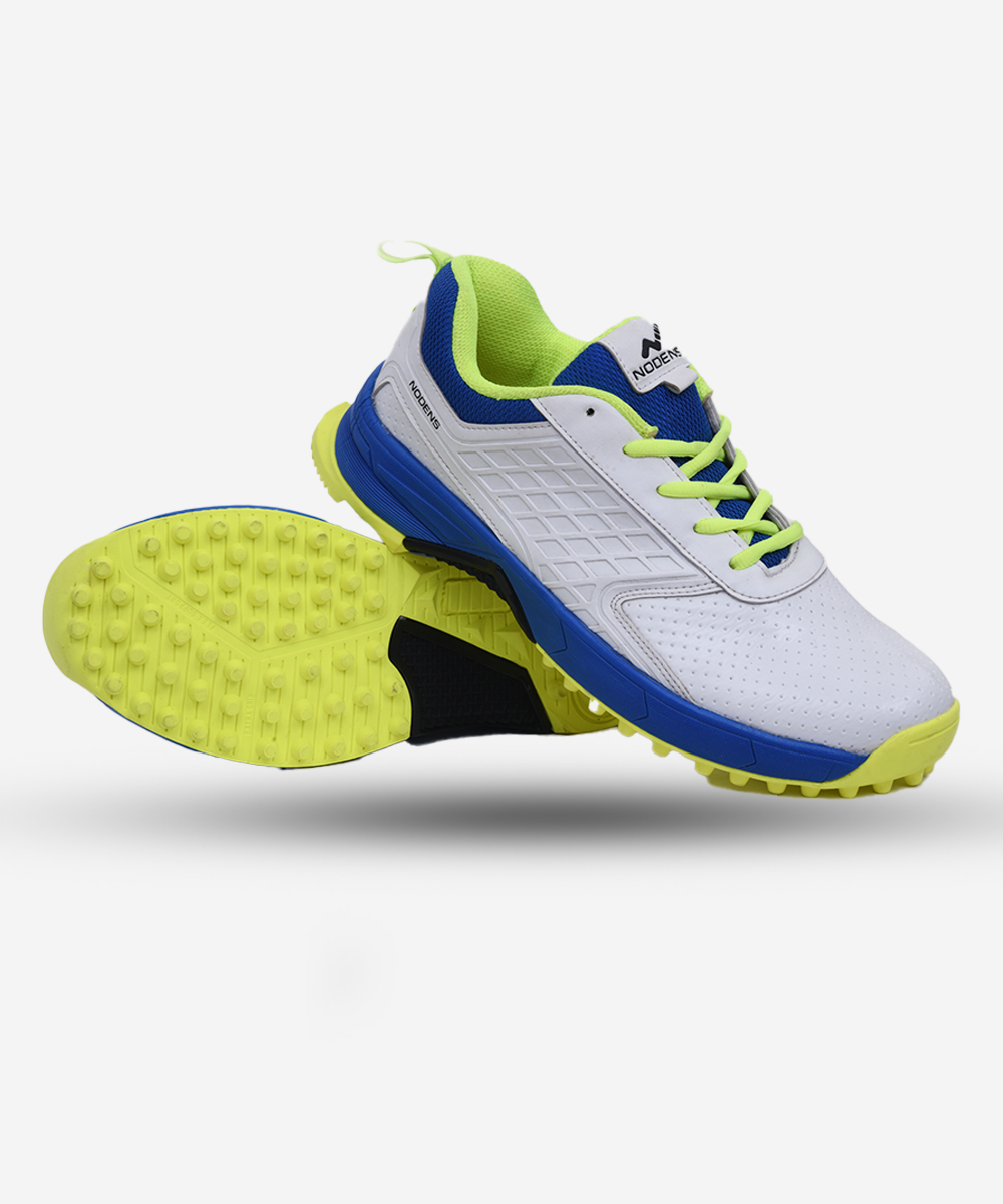 Java 009 Cricket shoes