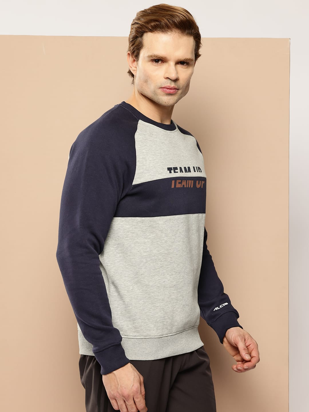 PRINTED SWEATSHIRT