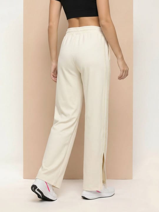 Mode Straight Fit Flare Pant Off White