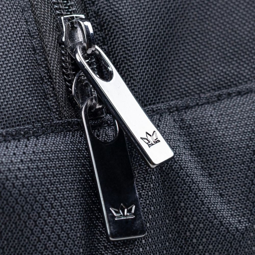Creed Crypto – Duffle Bag Built for Power, Performance & Durability