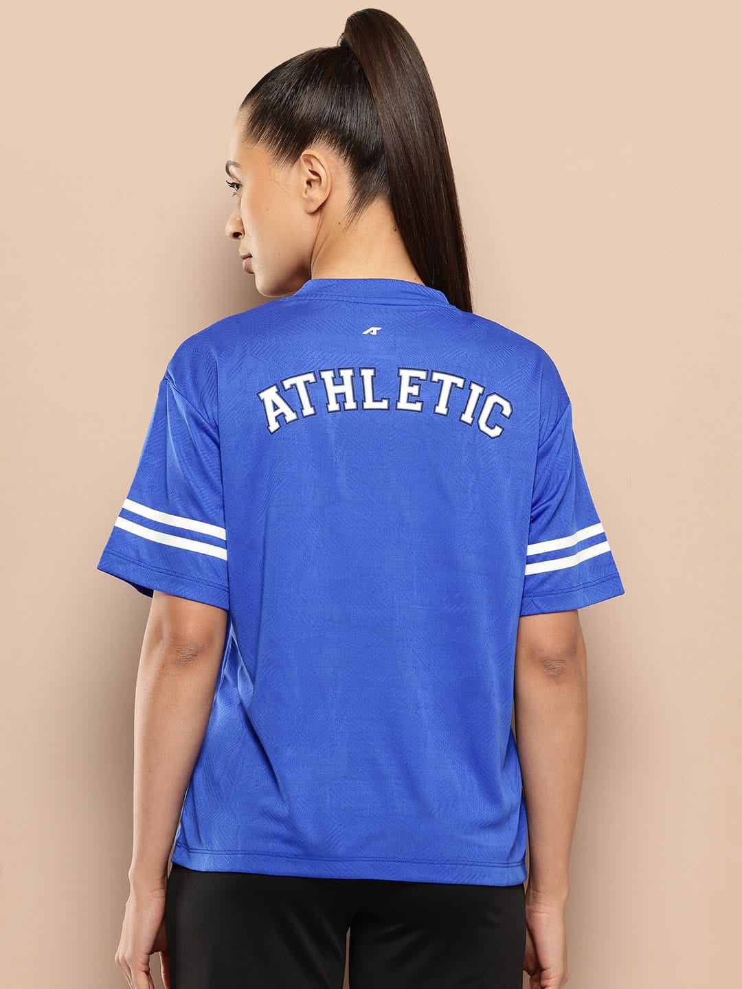 VARSITY VOGUE OVERSIZED TEE
