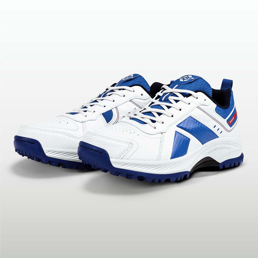 Nivia Hat Trick Cricket Shoes