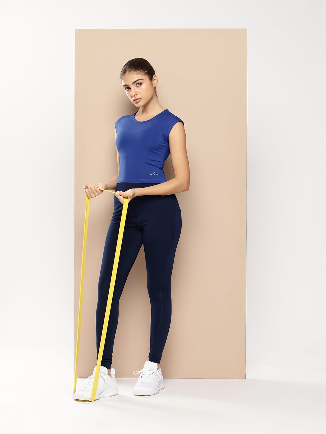ALCIS WOMEN'S FLEX MODE CROP
