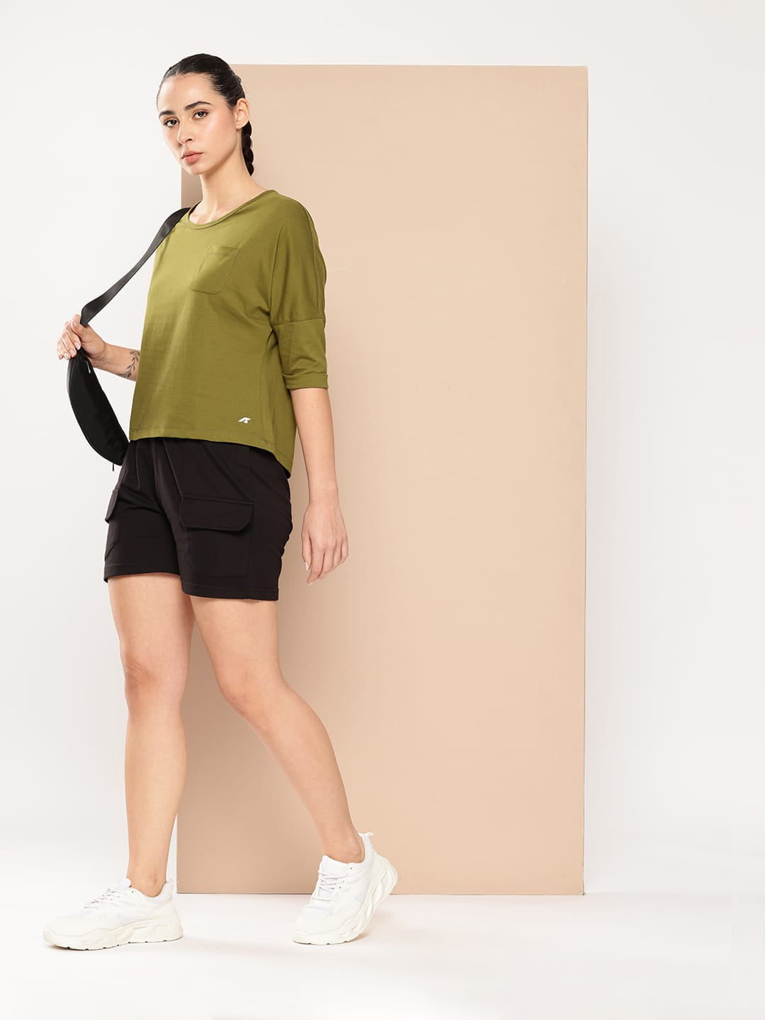 ALCIS WOMENS CHEST PRINT TEE