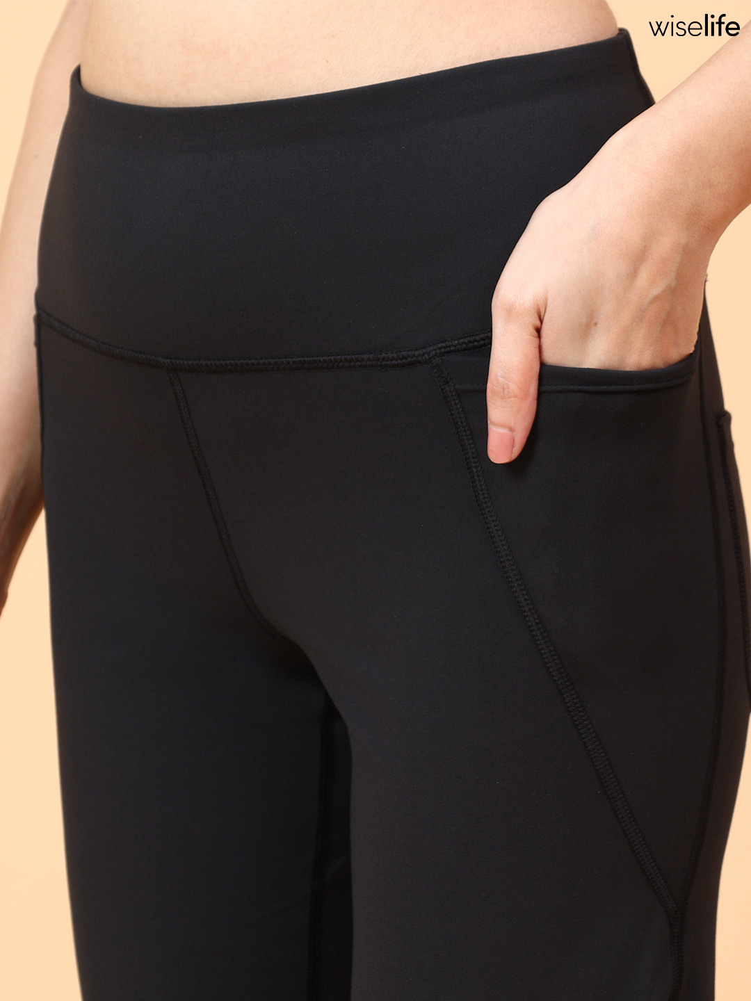 Active Flare Pants (Black)