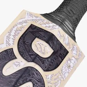 Thumpa LE Incredible Willow Bat