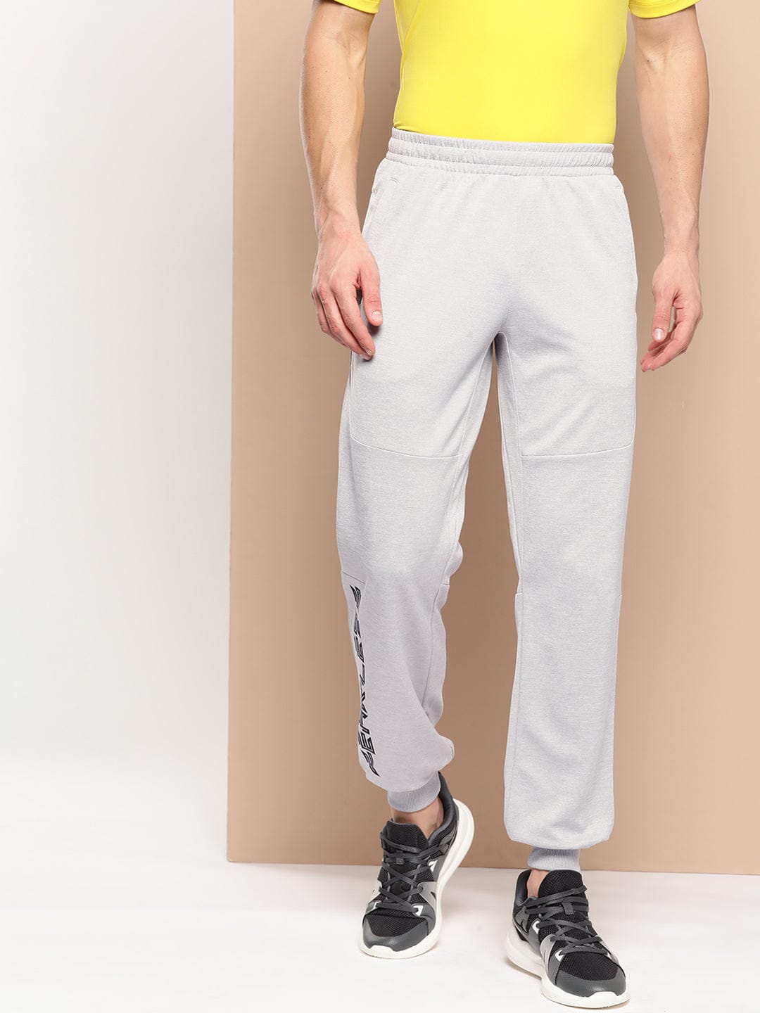 Alcis Men Typography Printed Joggers