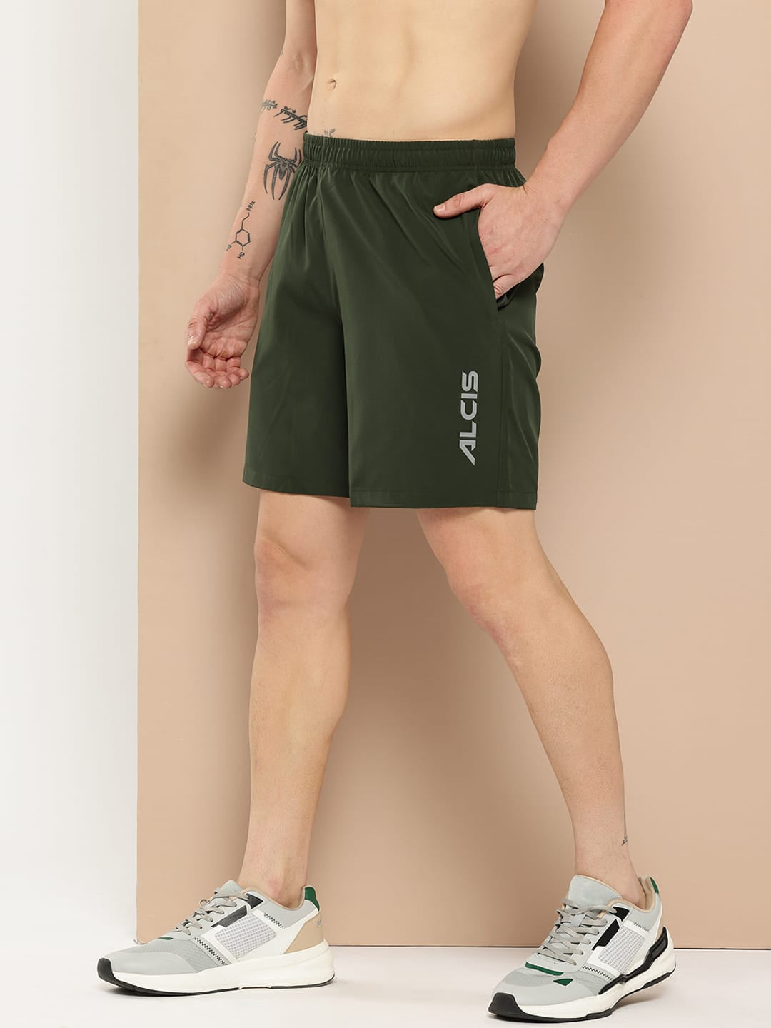 Alcis Men Olive Woven Shorts