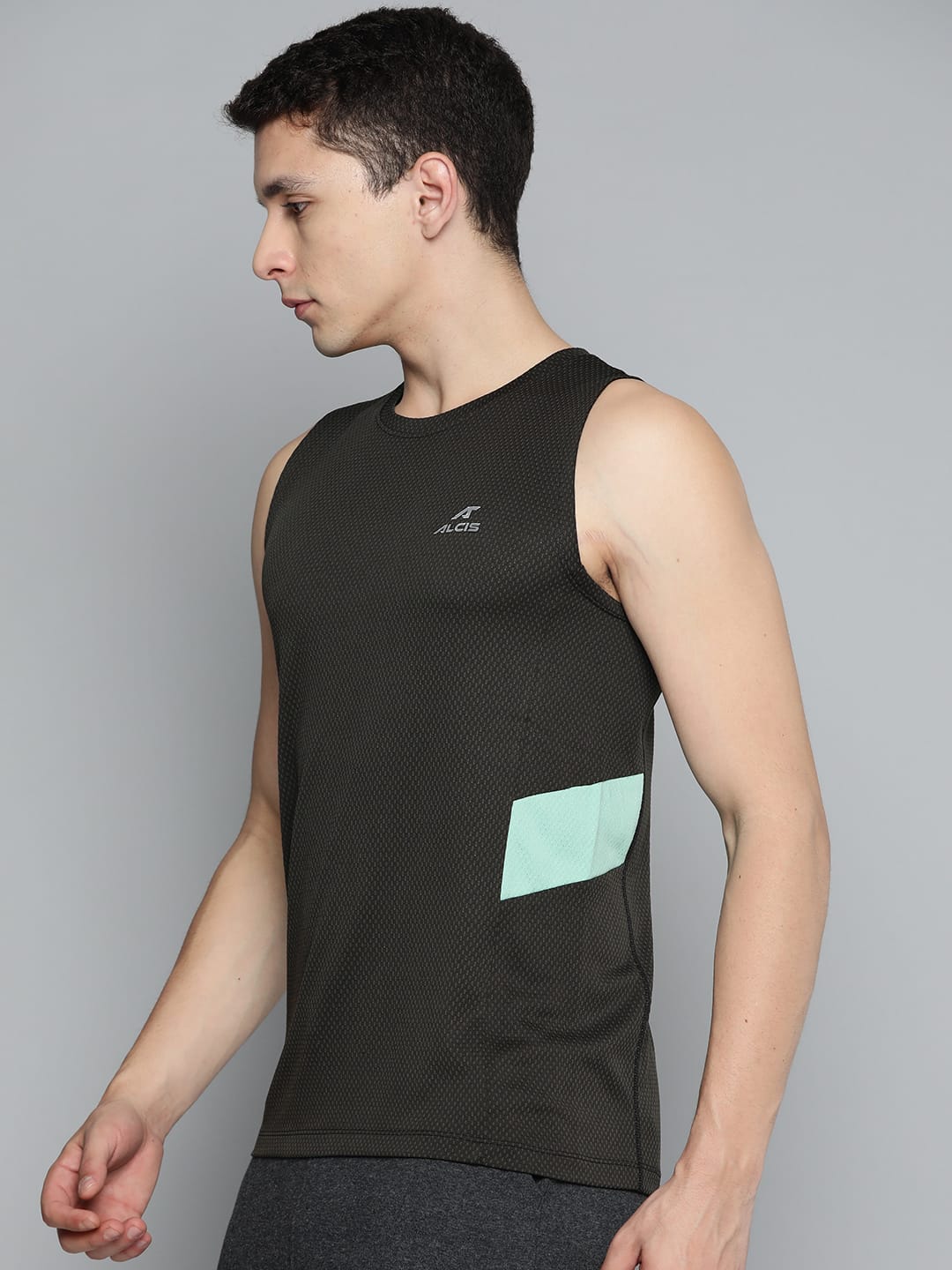 Alcis Men Dry Tech Slim Fit Vest