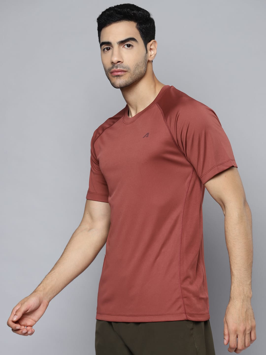 Alcis Men Rust Slim Fit T-shirt