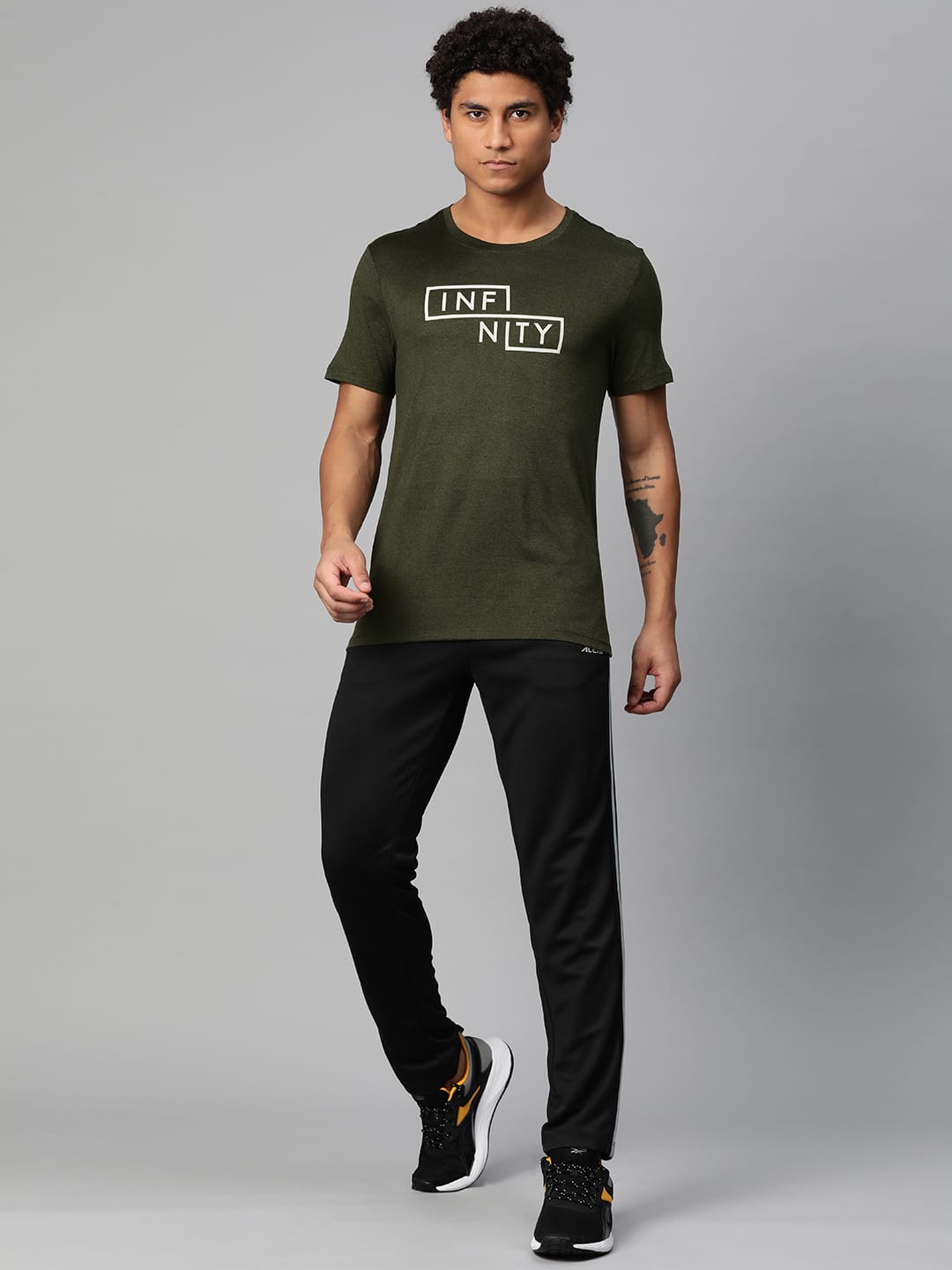 Alcis Men Olive Typography Printed Anti Static Slim Fit T-shirt