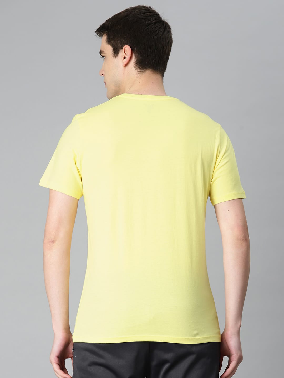 Alcis Men Yellow Typography Printed Anti Static Slim Fit Sports T-shirt