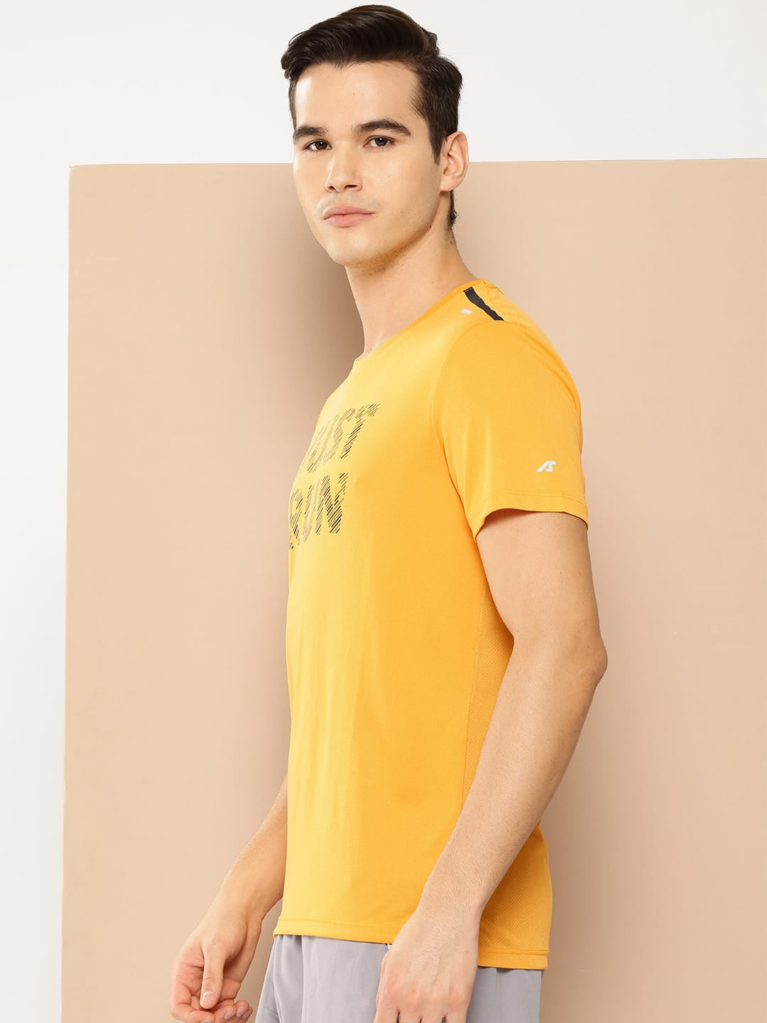 Alcis Men Typography Printed Anti Static Slim Fit Sports T-shirt