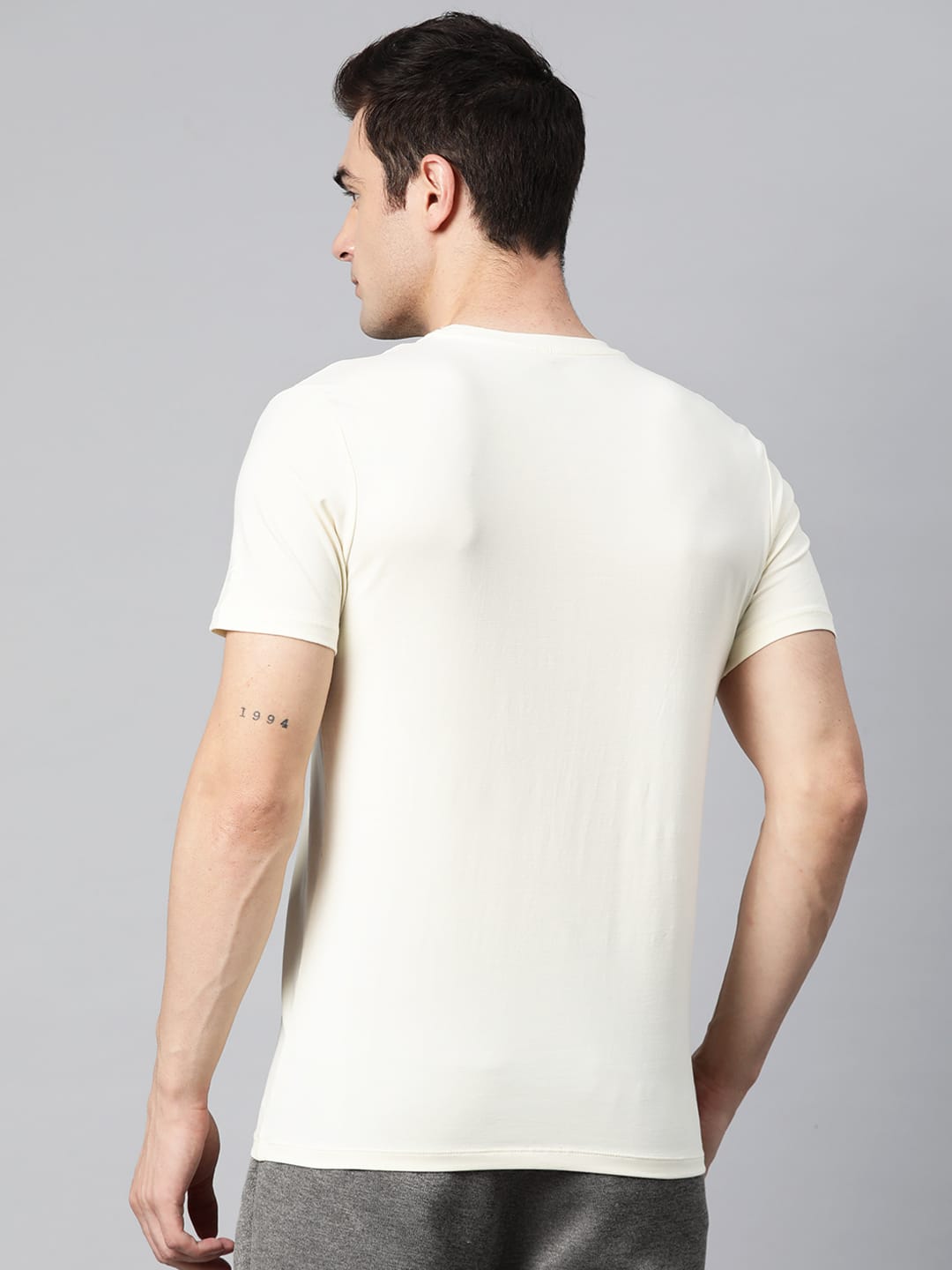 Alcis Men Off White Solid Stretchex Slim Fit T-shirt