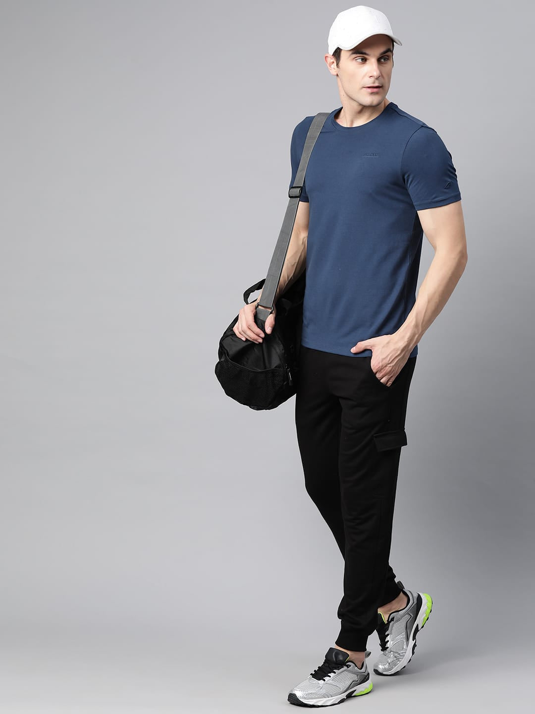 Alcis Men Blue Solid Stretchex Slim Fit T-shirt