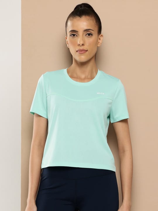 CURVE DEFINED TEE