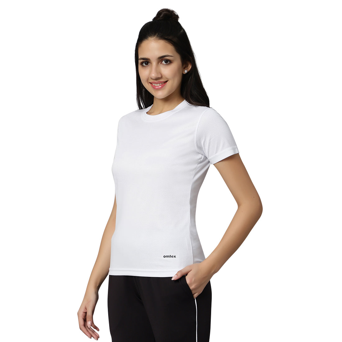 DOTTY Round Neck T-Shirt - White