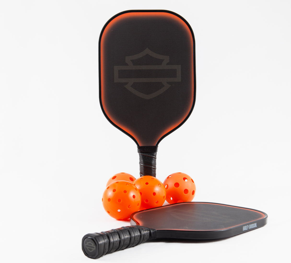Harley Davidson USA Stealth Pickleball Set (2 Paddles + 4 Balls)
