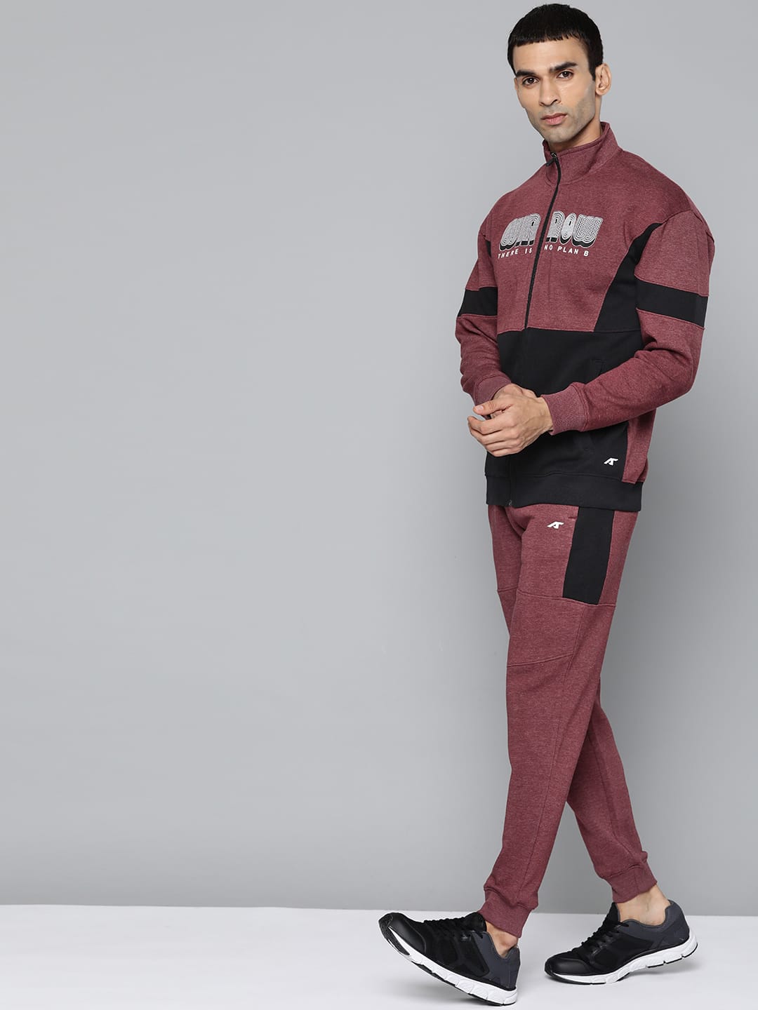 Alcis Men Typography Maroon Tracksuits