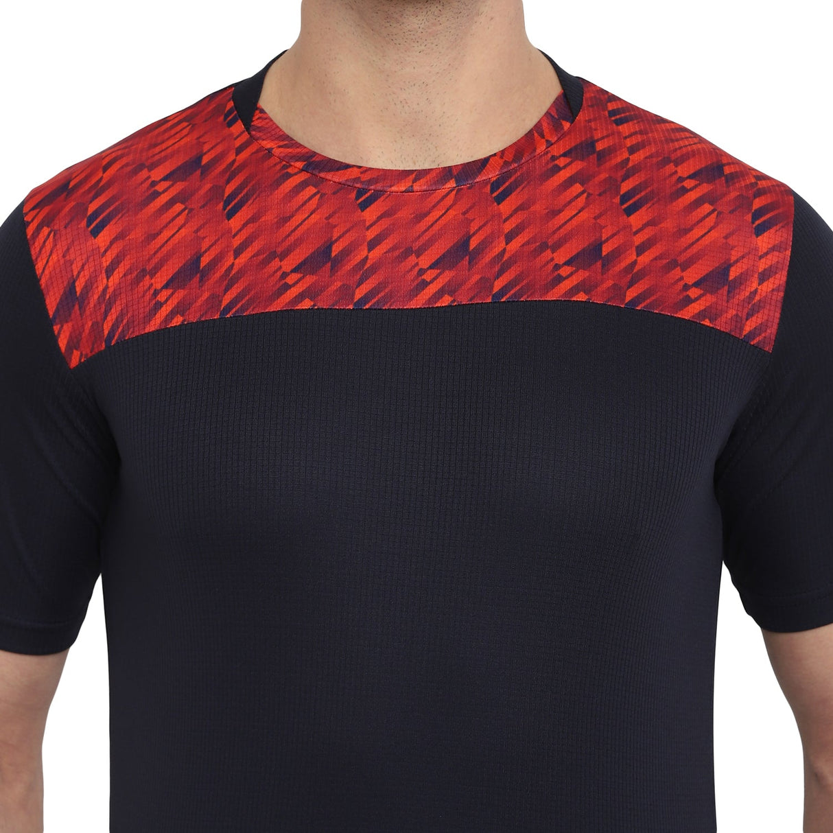 Nivia Verdict Tee