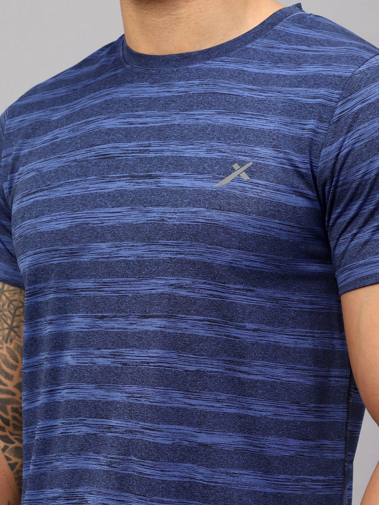Vector X Mens Polyester Round Neck Sports T-Shirt Half Sleeves