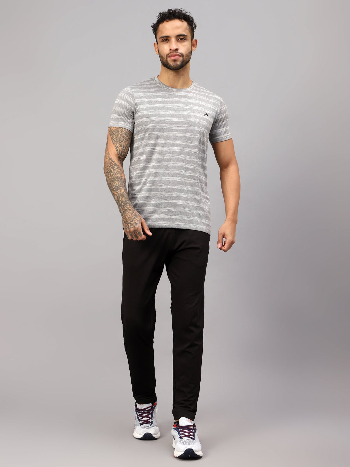Vector X Mens Polyester Round Neck Sports T-Shirt Half Sleeves