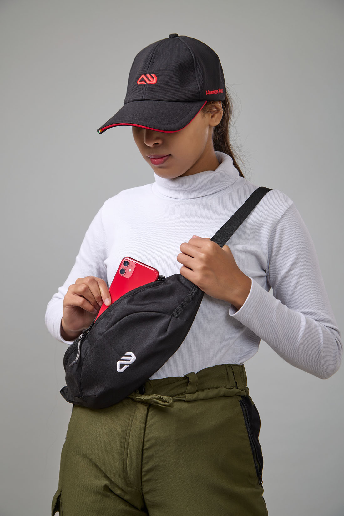 Chail Cross Body Waist Pack-Fanny pack-Pouch for Hiking/Travel - Image 5 | KIBI SPORTS