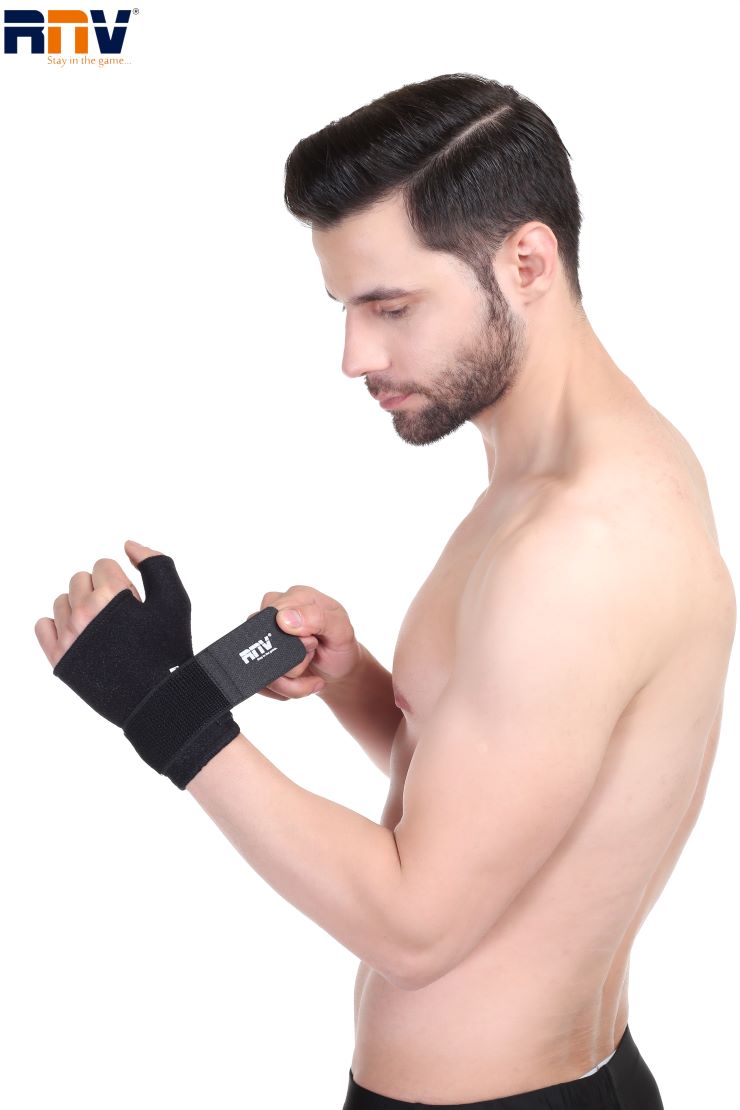 852,WRIST & THUMB SUPPORT(WITH FINGER)