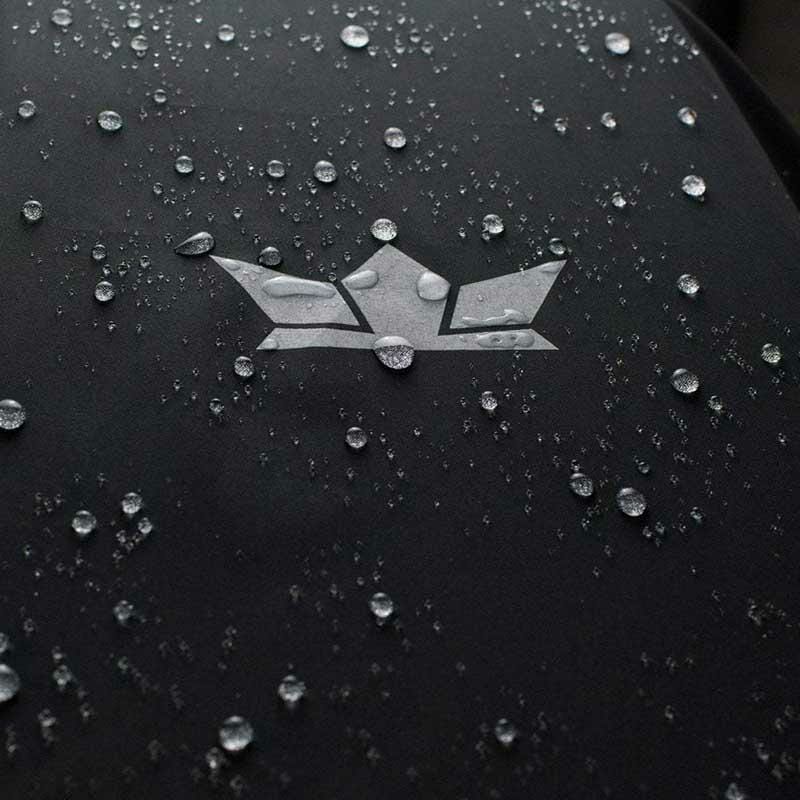 Gods Raincover