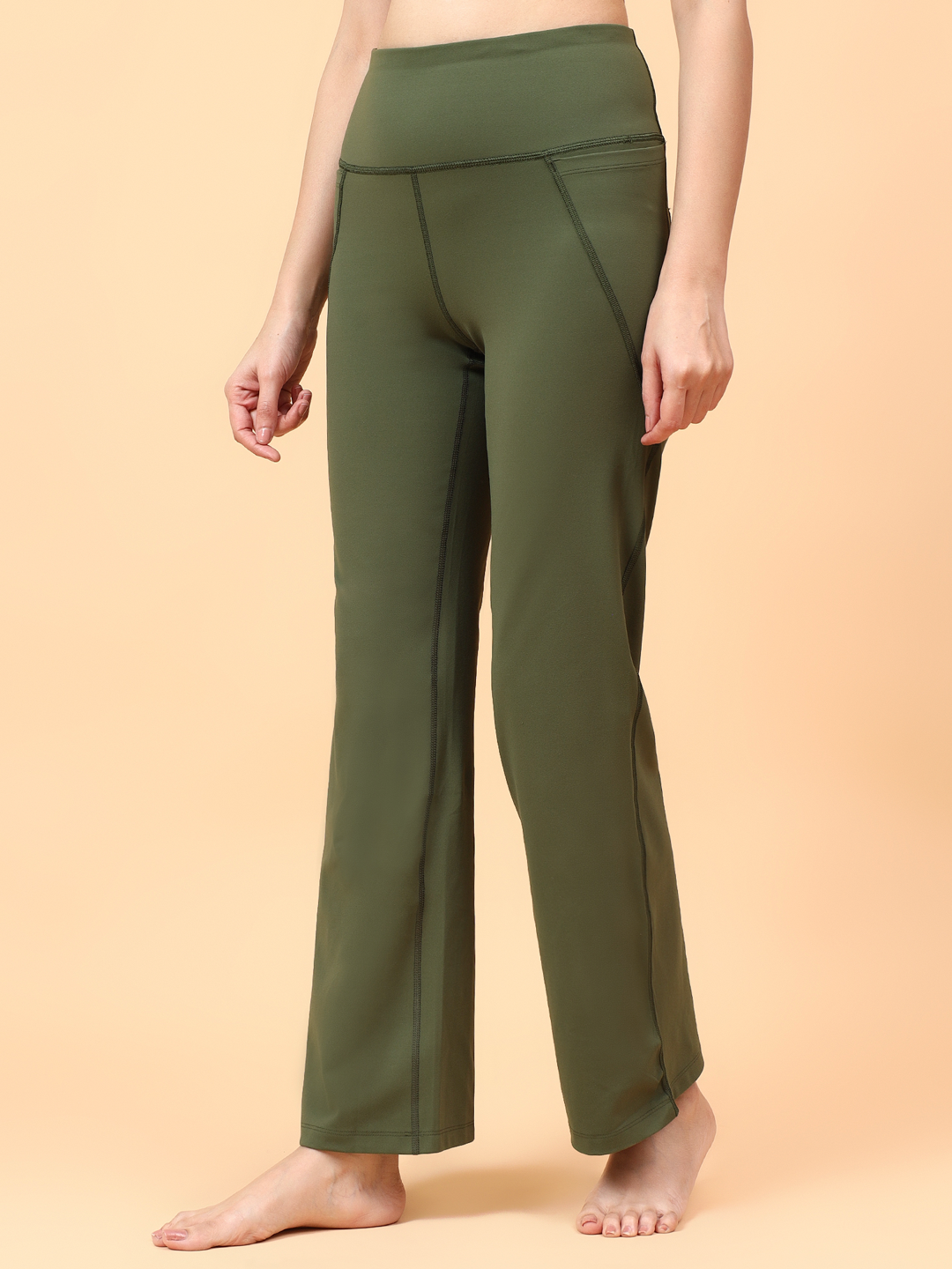 Active Flare Pants (Olive green)