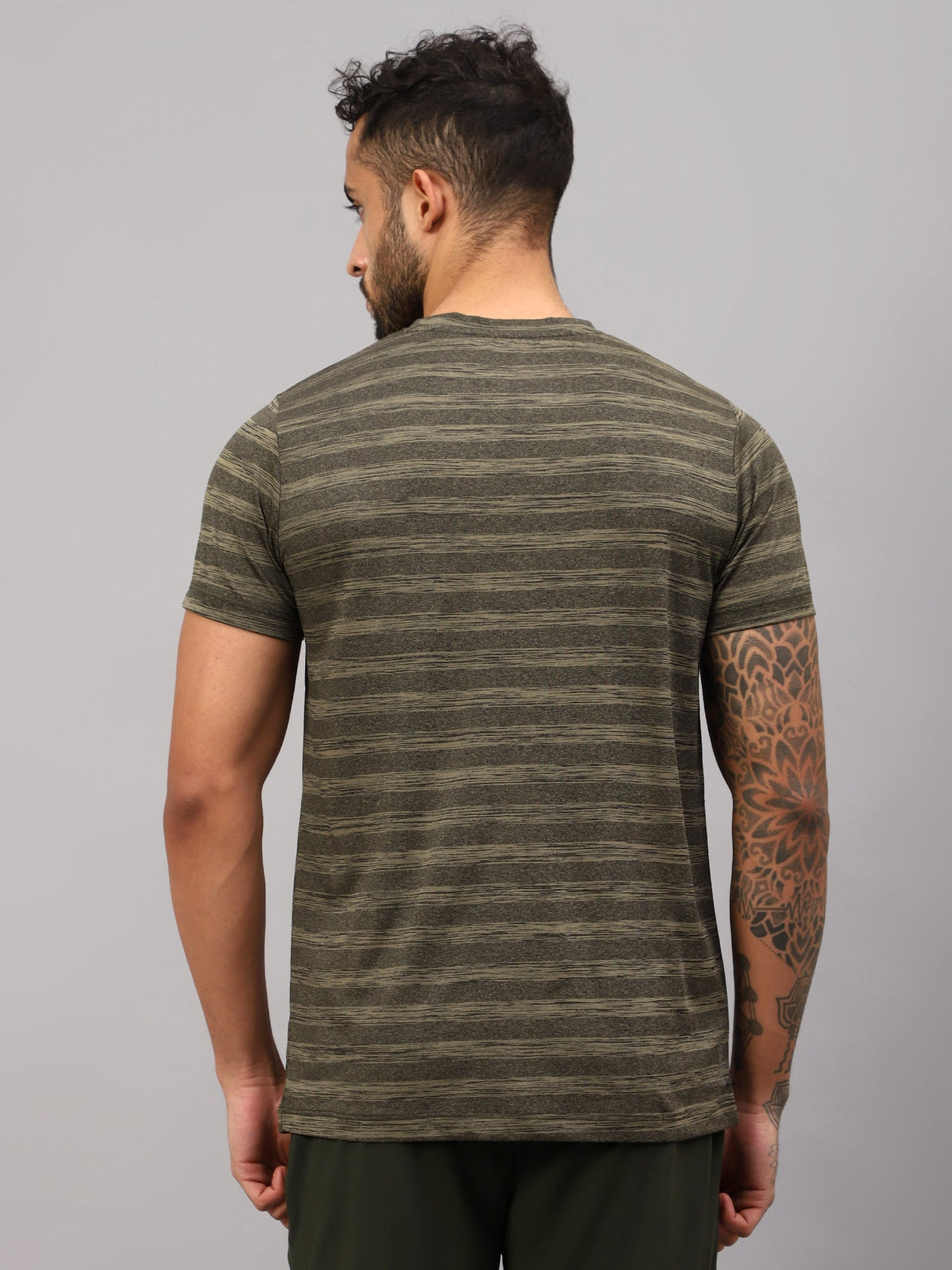 Vector X Mens Polyester Round Neck Sports T-Shirt Half Sleeves