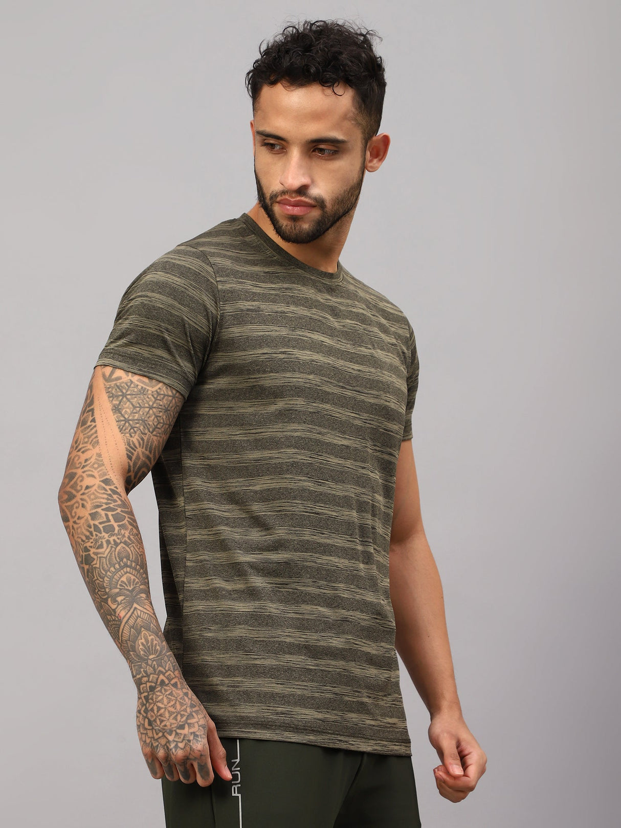 Vector X Mens Polyester Round Neck Sports T-Shirt Half Sleeves
