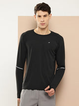 Alcis Men  Black Slim Fit T-shirt