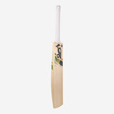 English Willow Cricket Bat - Beast Martin Guptil