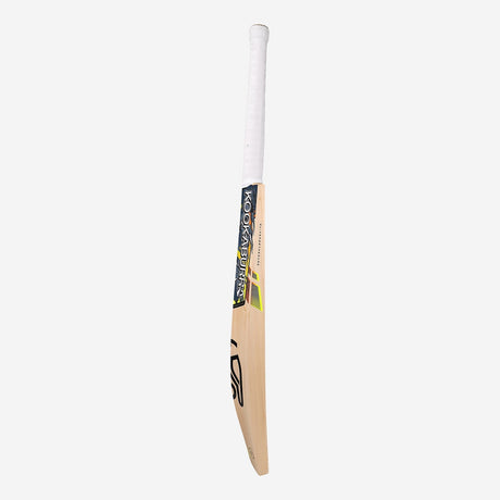 English Willow Cricket Bat - Beast Martin Guptil