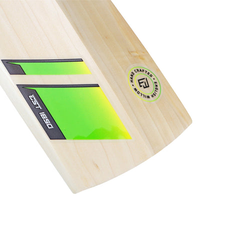 English Willow Cricket Bat - Kahuna Pro Players