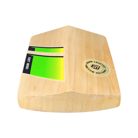 English Willow Cricket Bat - Kahuna Pro Players