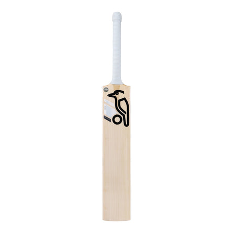 Cricket Bat Ghost Phoebe Litchfield