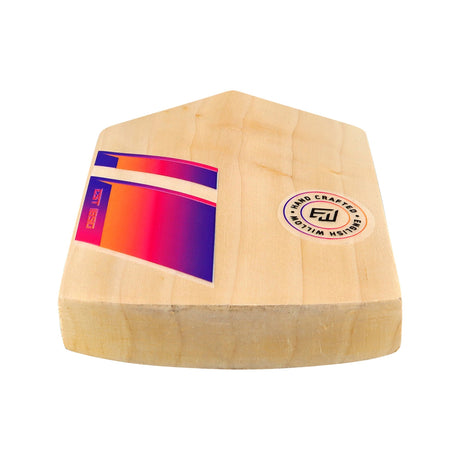 English Willow Cricket Bat - Aura Alex Carey