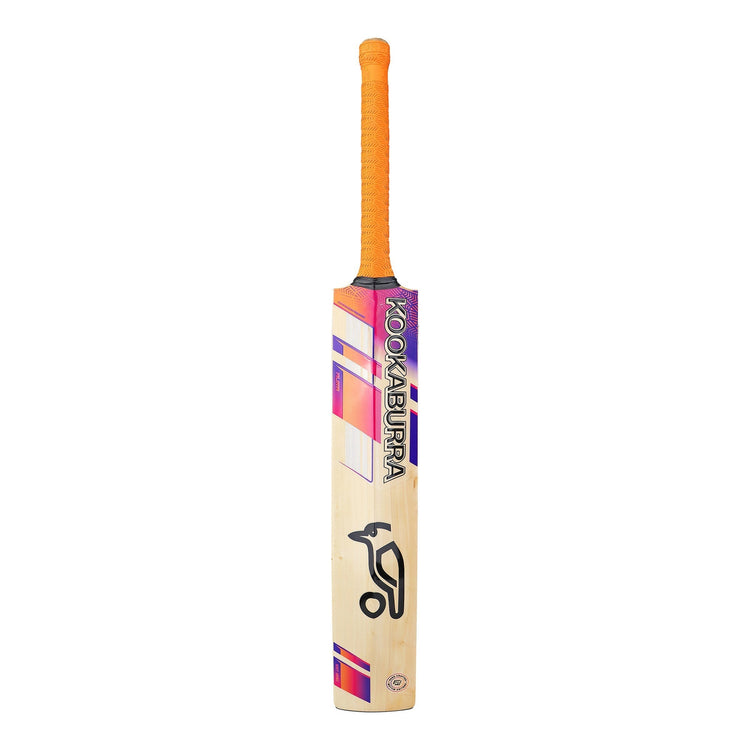 English Willow Cricket Bat - Aura Pro 2.0